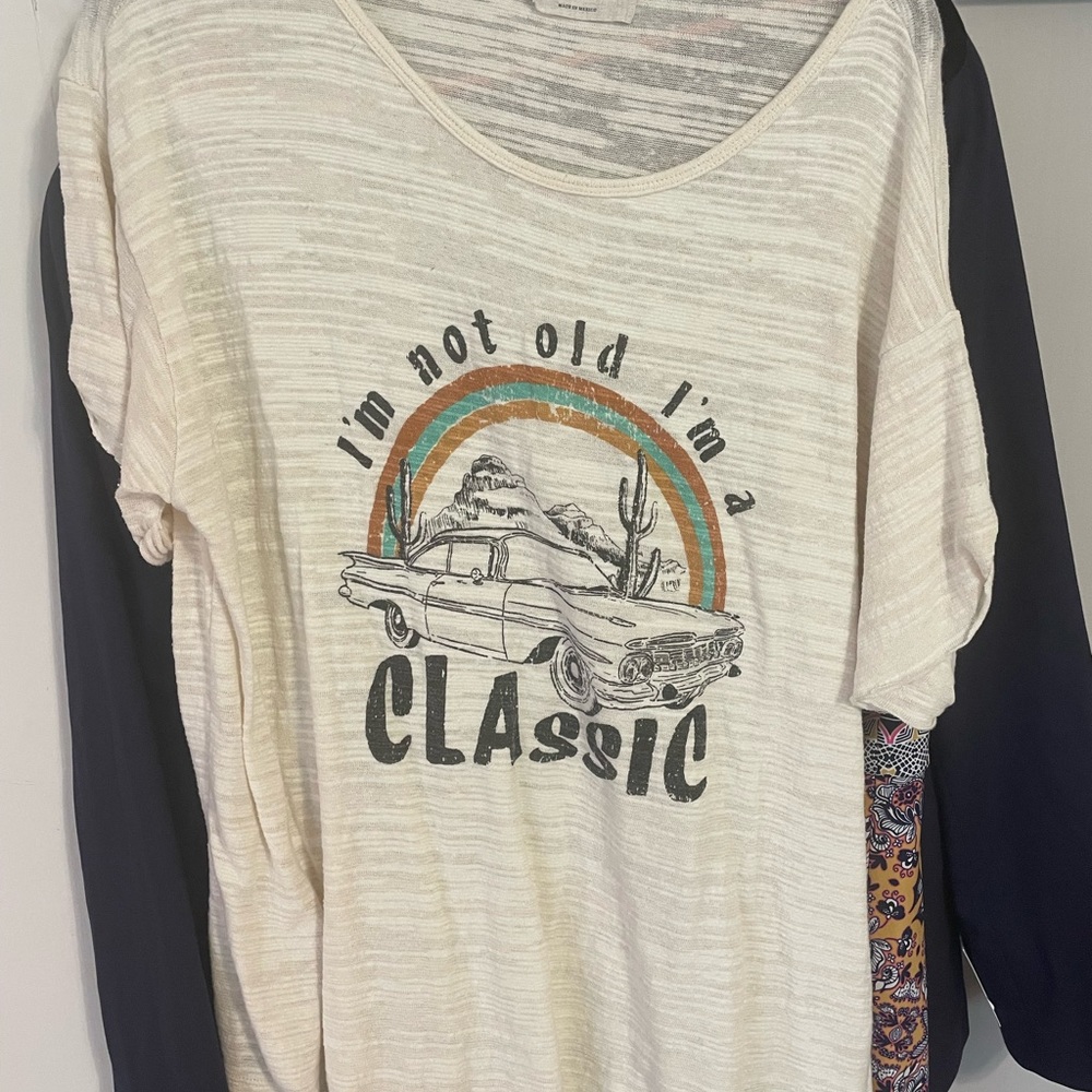 Saints & Hearts Burnout Style T Shirt Large